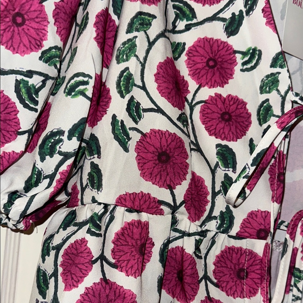Fancy D Boutique Vibrant Pink Floral Blouse, Size M - Picture 4 of 9